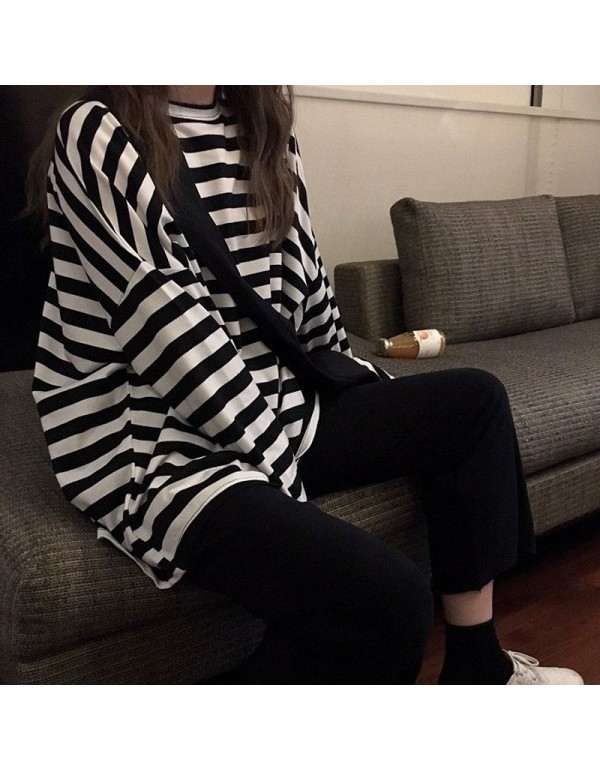 Autumn 2024 new Harajuku wind ins tide black and white stripes early autumn loose long-sleeved T-shirt female student tops